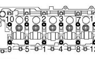 AS319 – TD5 Uprated high tensile head stud
